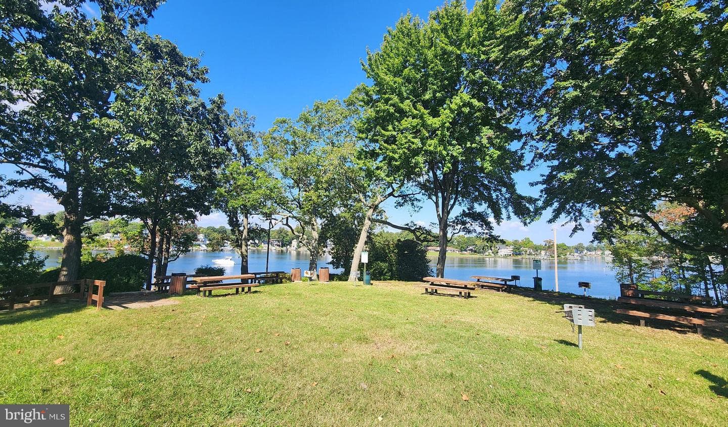 1025 Cutler Harbour photo 75