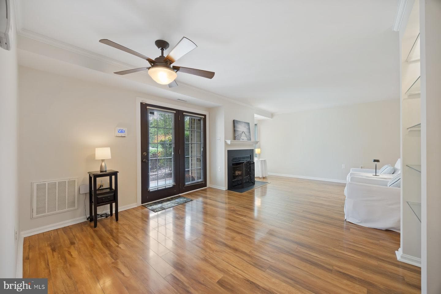 1113 Castle Harbour Way #1b photo 12