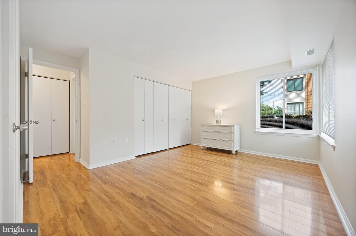 1113 Castle Harbour Way #1b photo 24