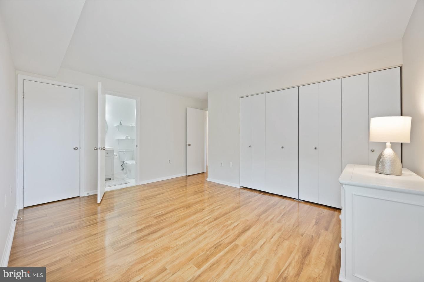 1113 Castle Harbour Way #1b photo 25