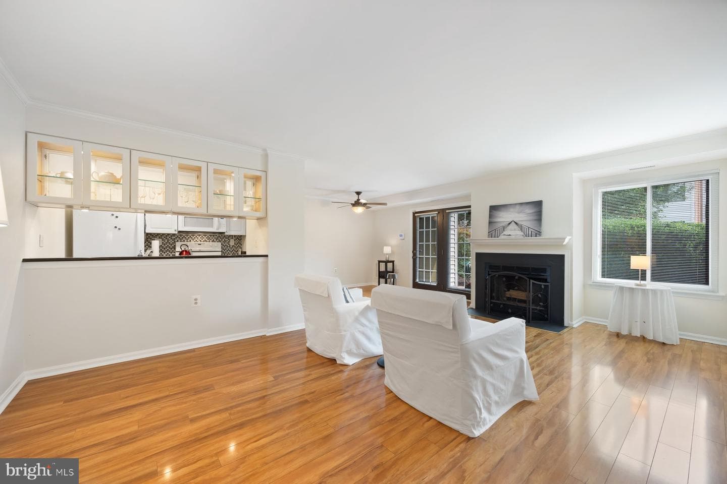 1113 Castle Harbour Way #1b photo 5