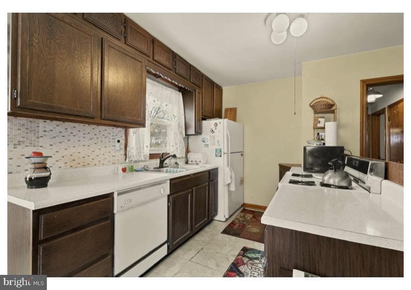 7524 Harmans Road photo 15