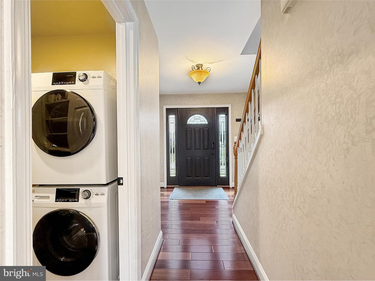 8001 Foxglen Court photo 35