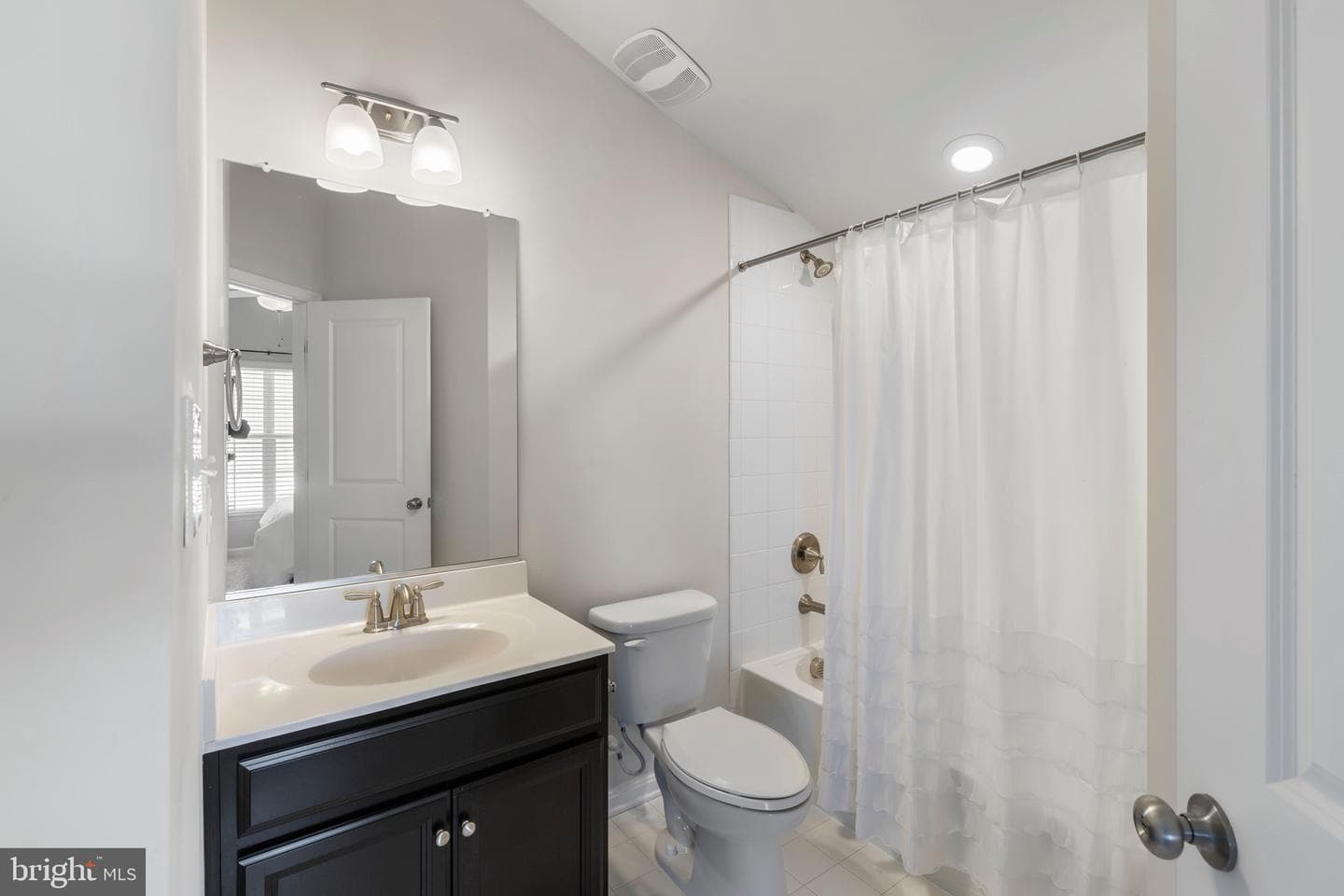 1426 Silver Oak Lane photo 25