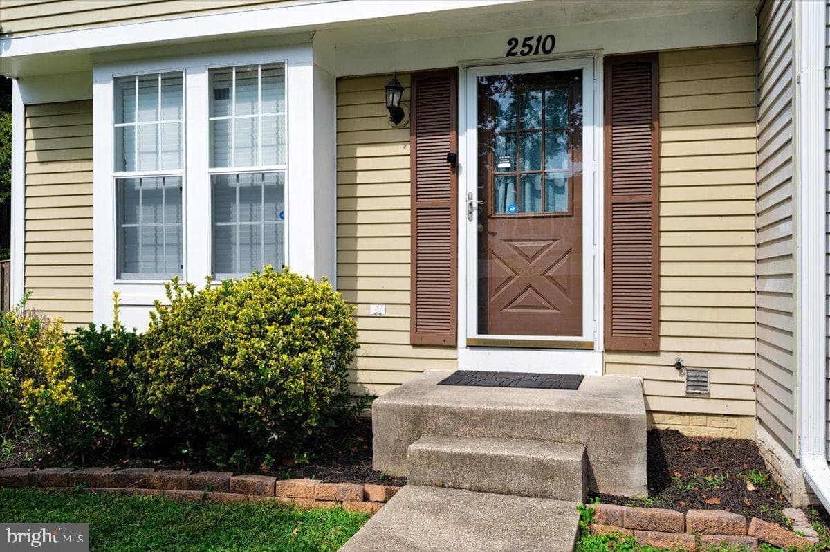 2510 Log Mill Court photo 4