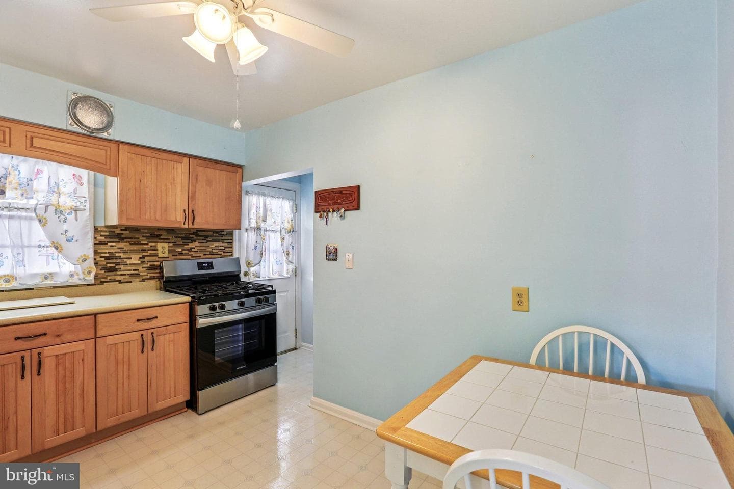 810 Lynvue Road photo 10
