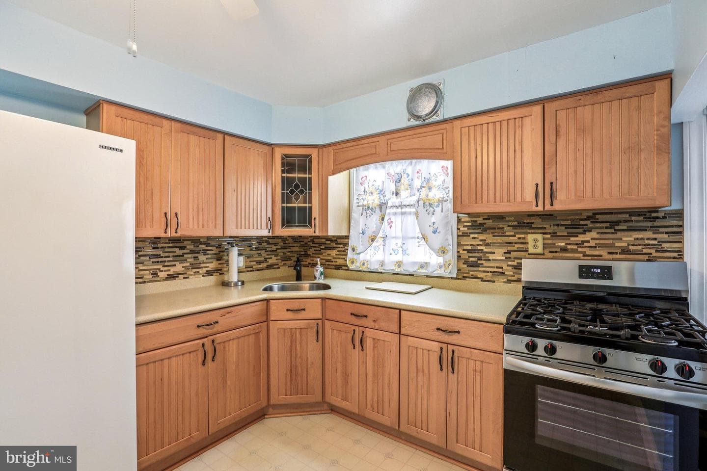 810 Lynvue Road photo 11