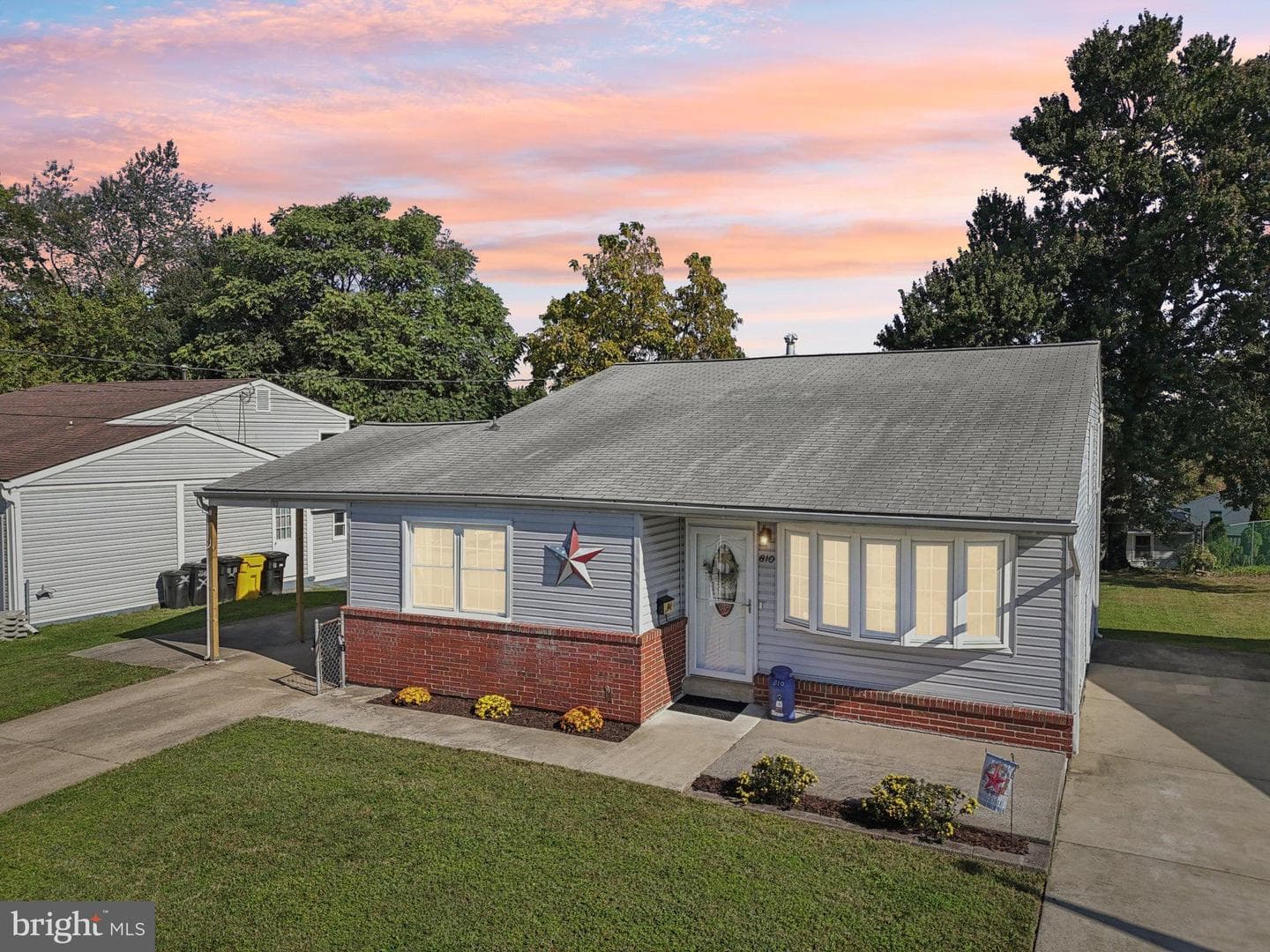 810 Lynvue Road photo 3