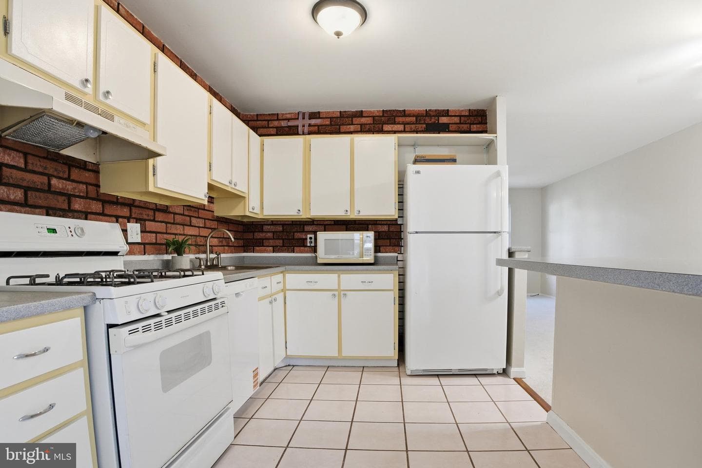 8224 Bernard Drive N photo 14