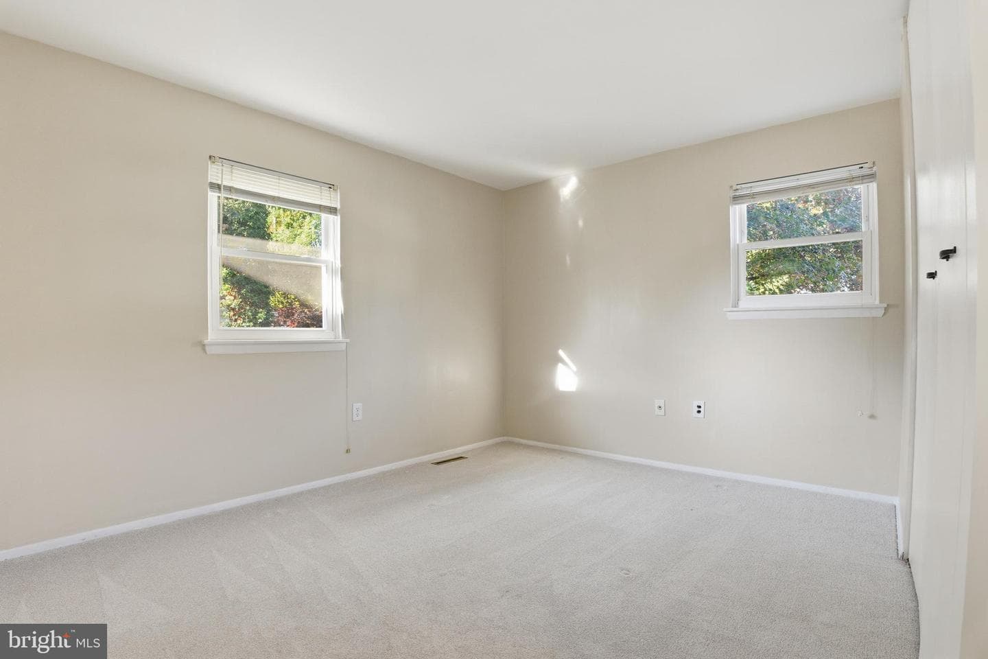 8224 Bernard Drive N photo 18