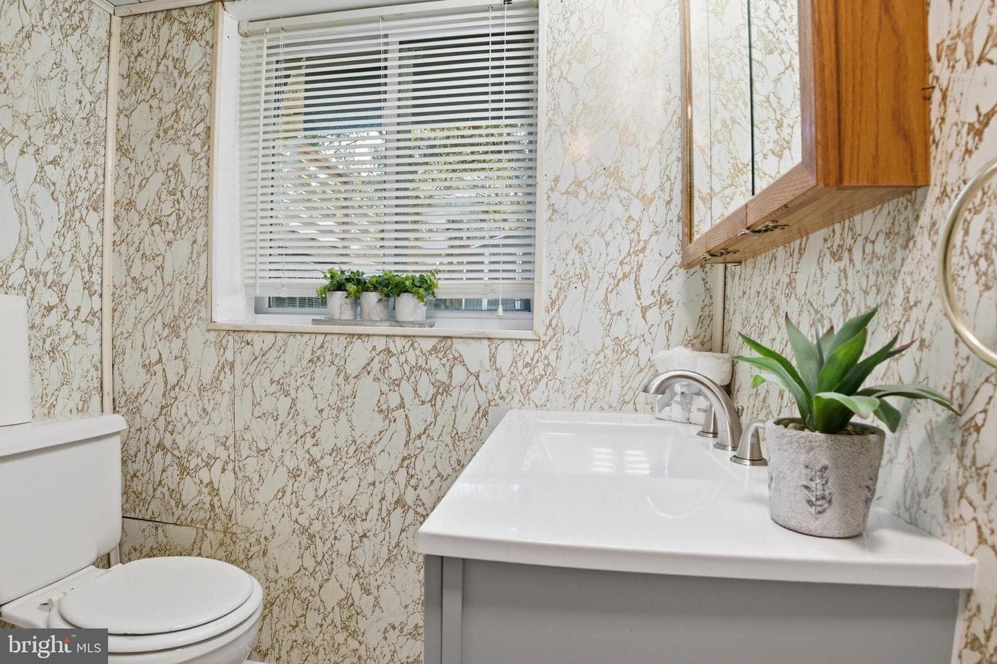 8224 Bernard Drive N photo 30
