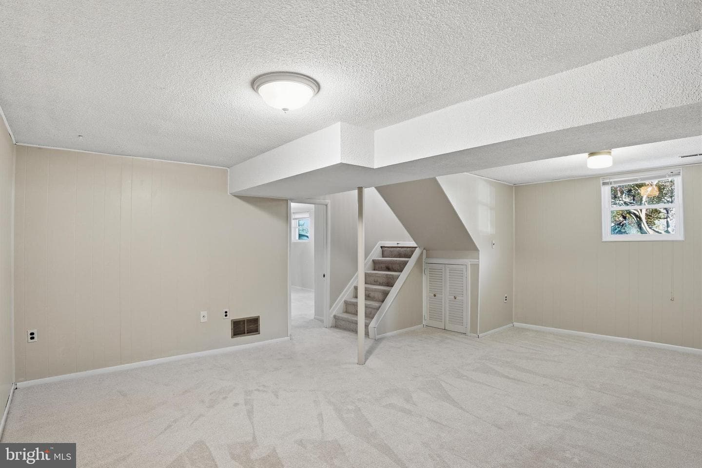 8224 Bernard Drive N photo 32