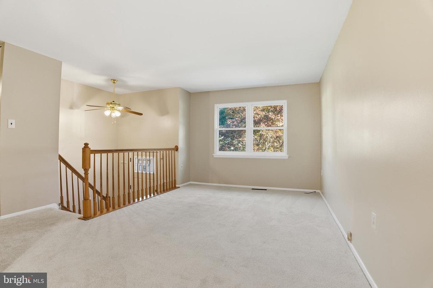 8224 Bernard Drive N photo 9