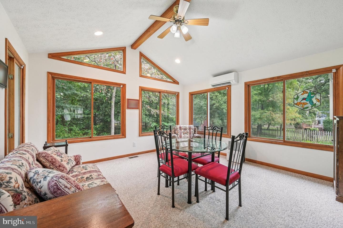 794 Tremaine Way photo 13