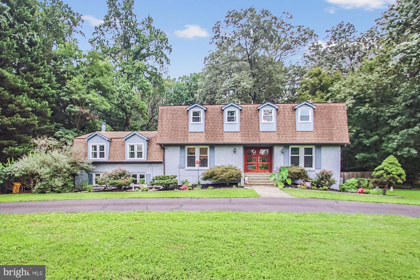 1306 Lavall Drive photo 2