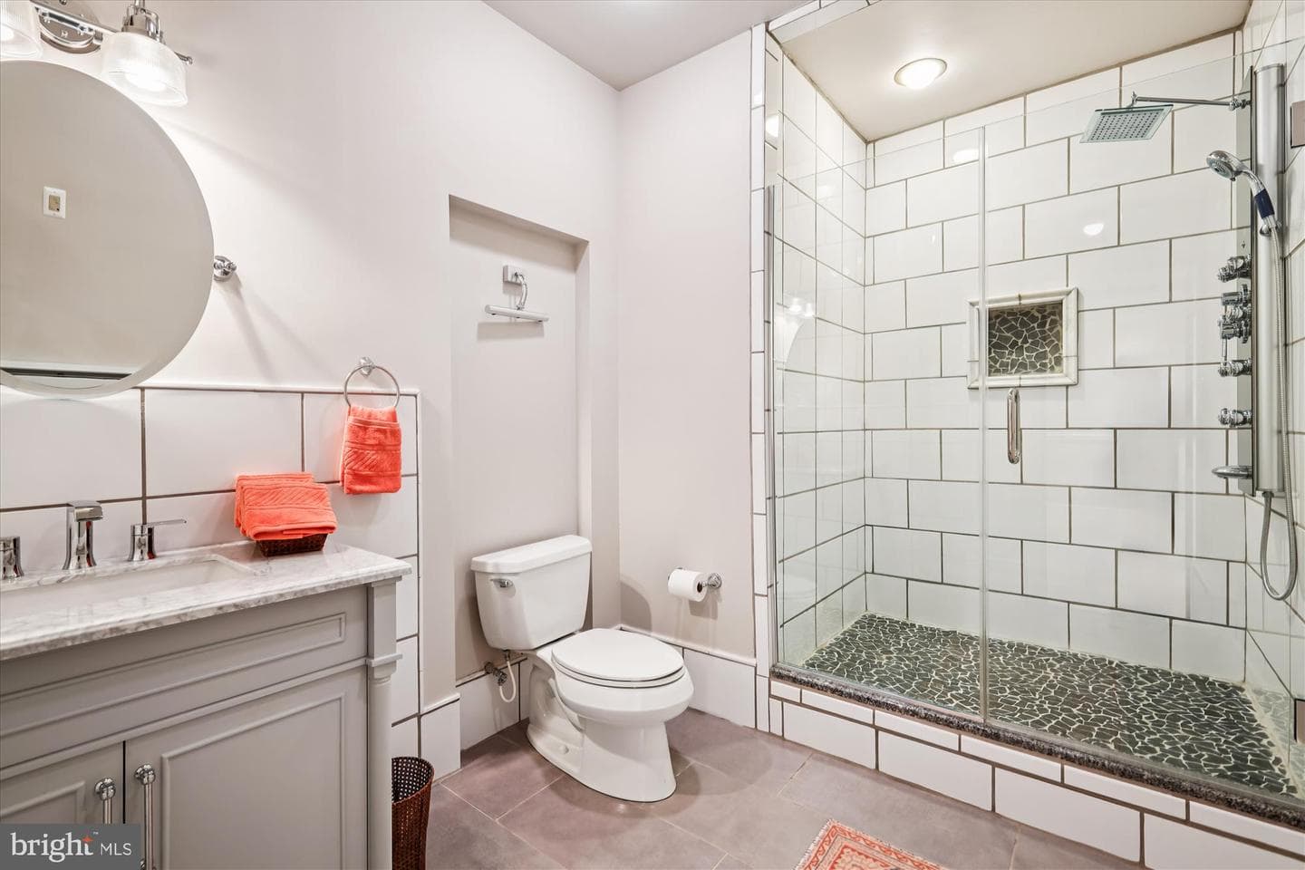 1405 Colonial Manor Court photo 32