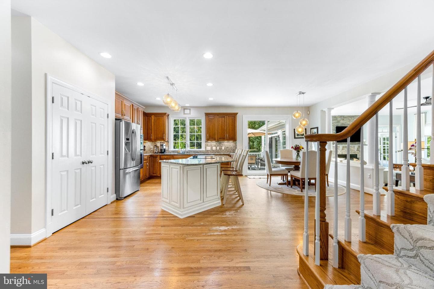 110 Longfellow Drive photo 16