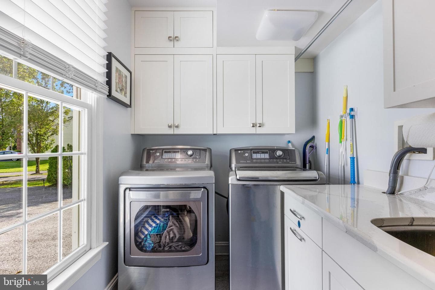 110 Longfellow Drive photo 47