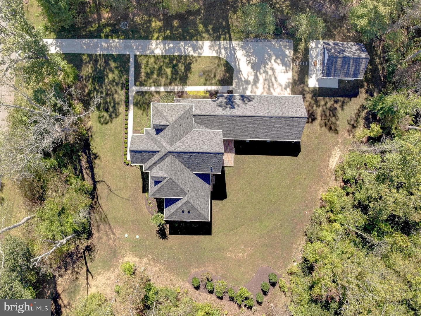 914 Sorrento Court photo 3