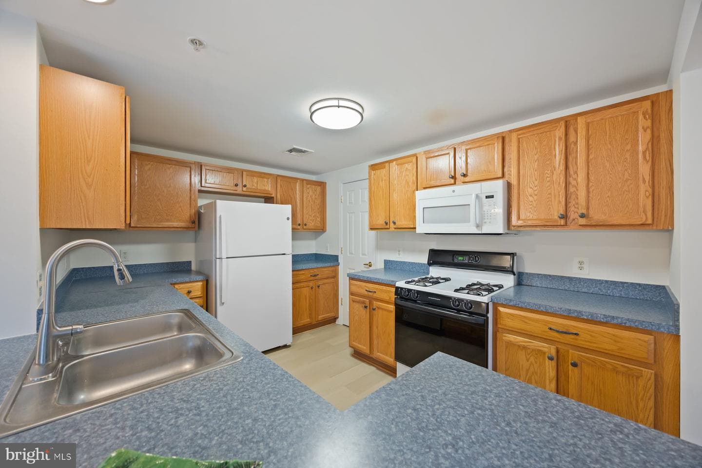 604 McKinsey Park Drive #402 photo 14