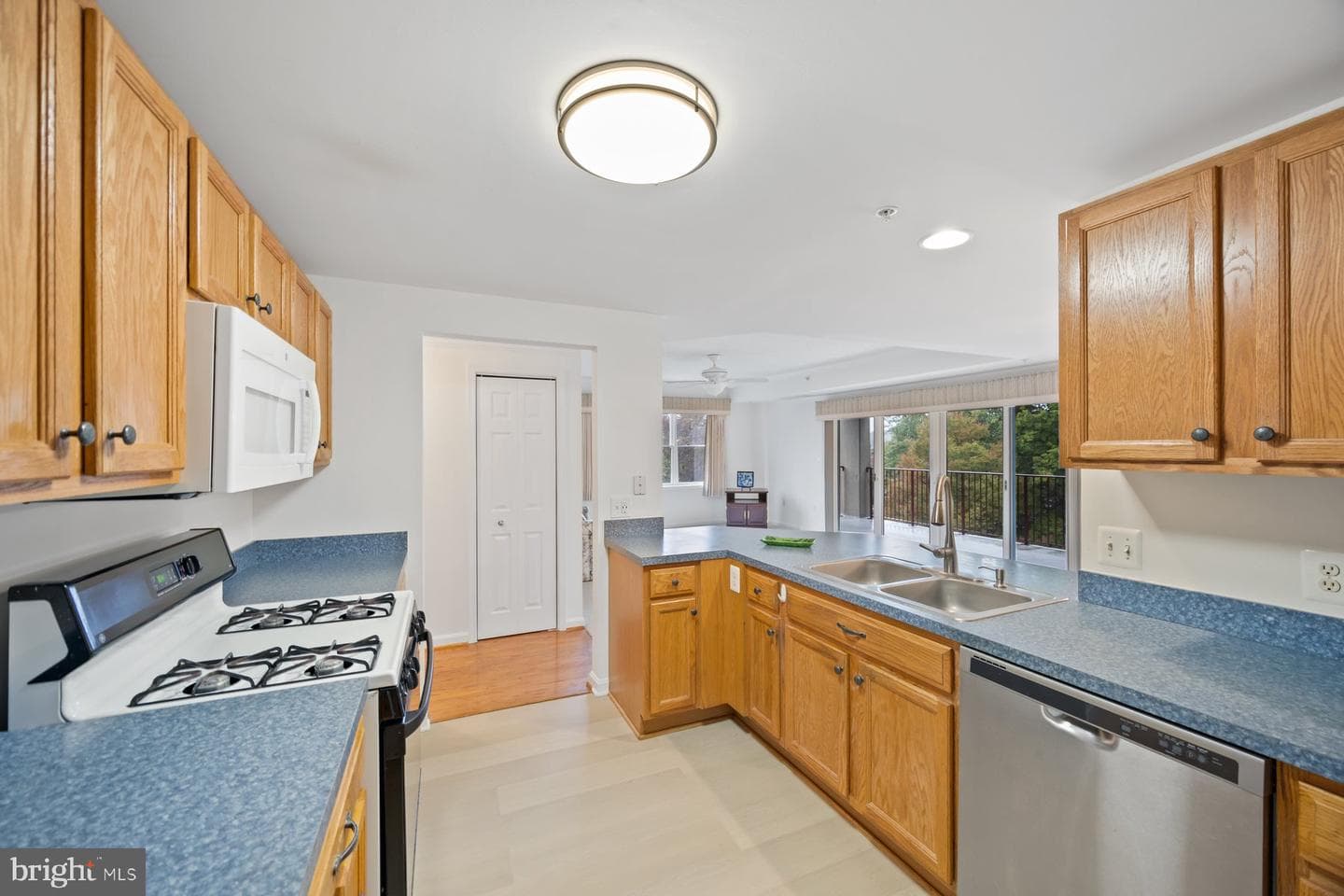 604 McKinsey Park Drive #402 photo 18