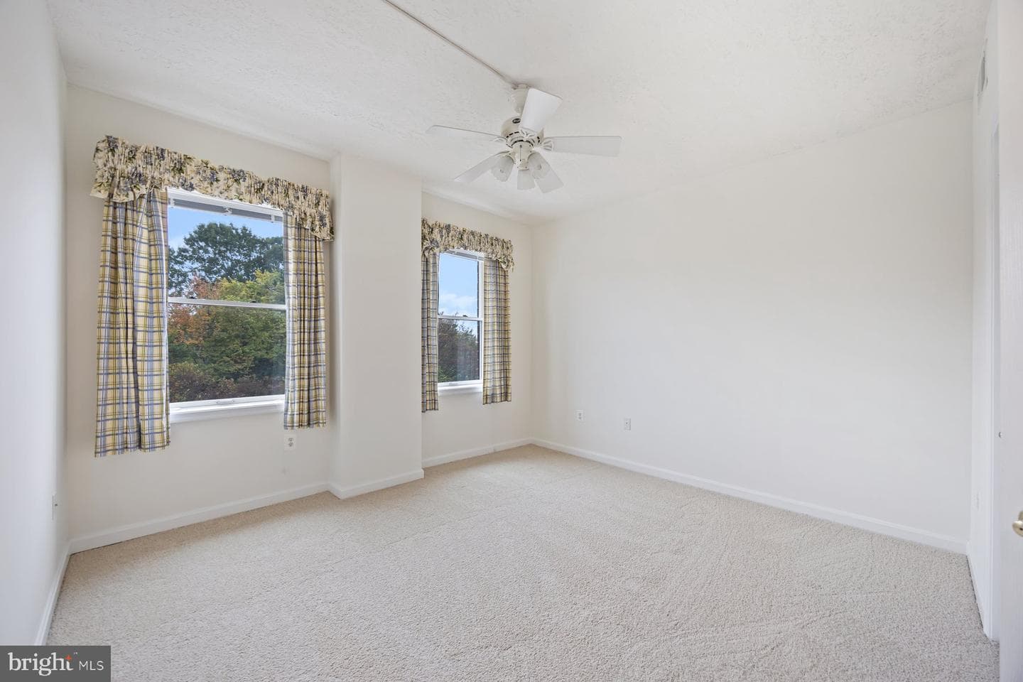 604 McKinsey Park Drive #402 photo 25