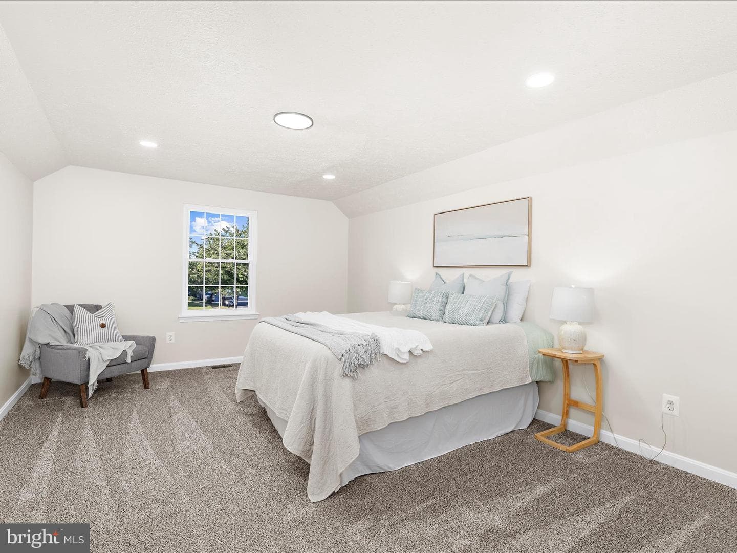 701 Kenora Court photo 19