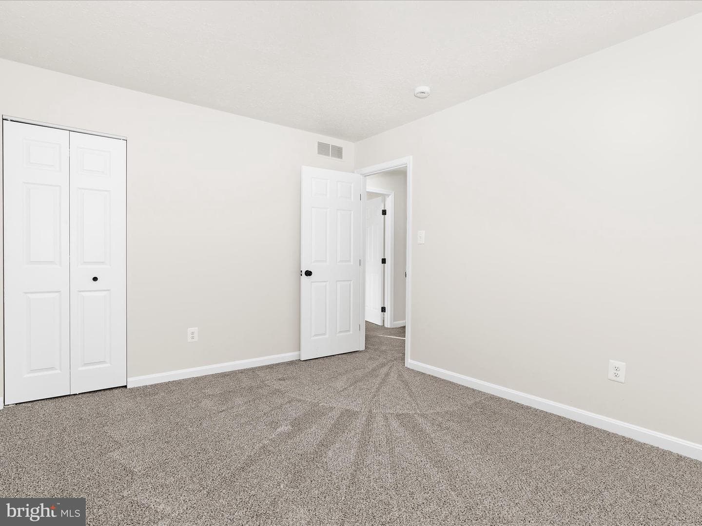 701 Kenora Court photo 28
