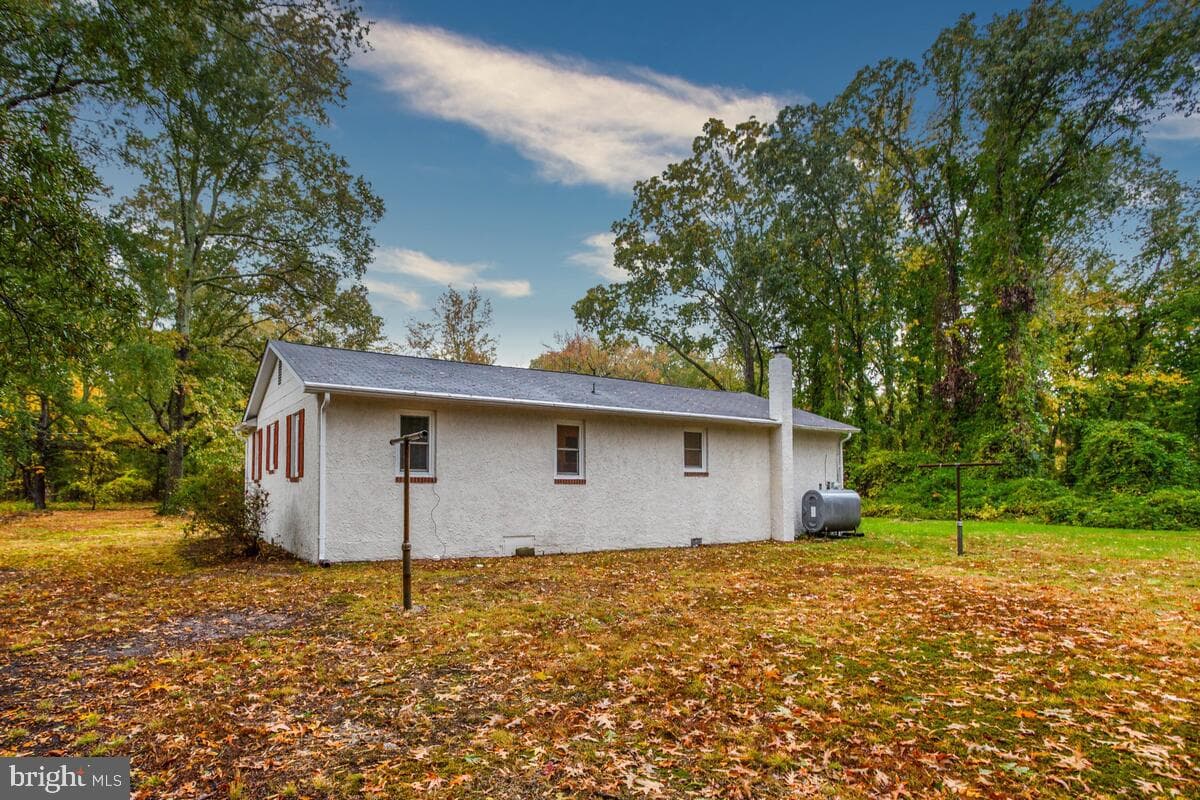 1460 Cedarhurst Road photo 25