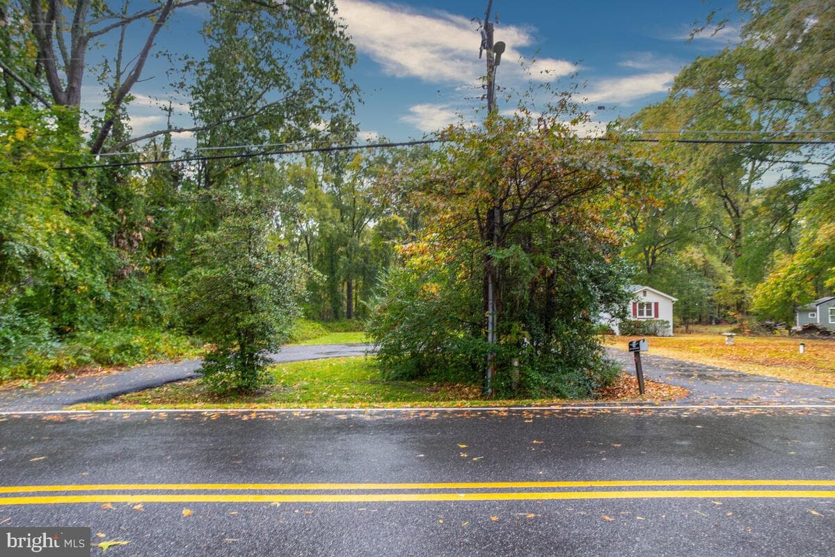 1460 Cedarhurst Road photo 27