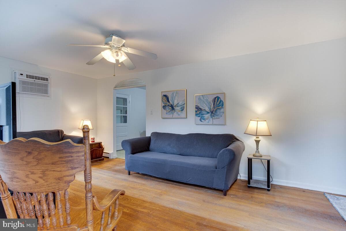 1460 Cedarhurst Road photo 6