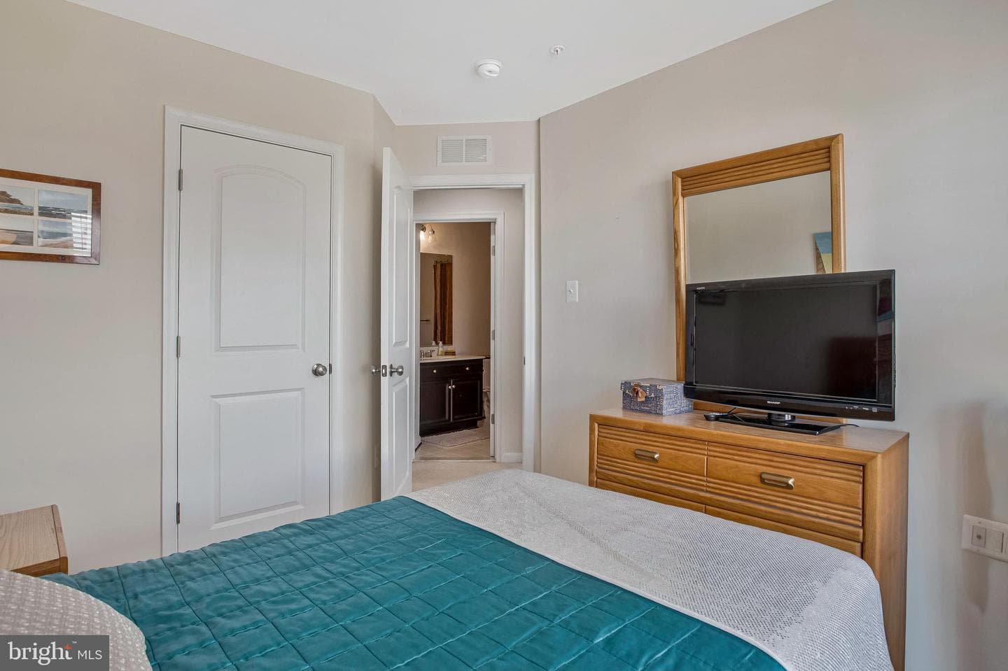 1184 Carinoso Circle photo 25