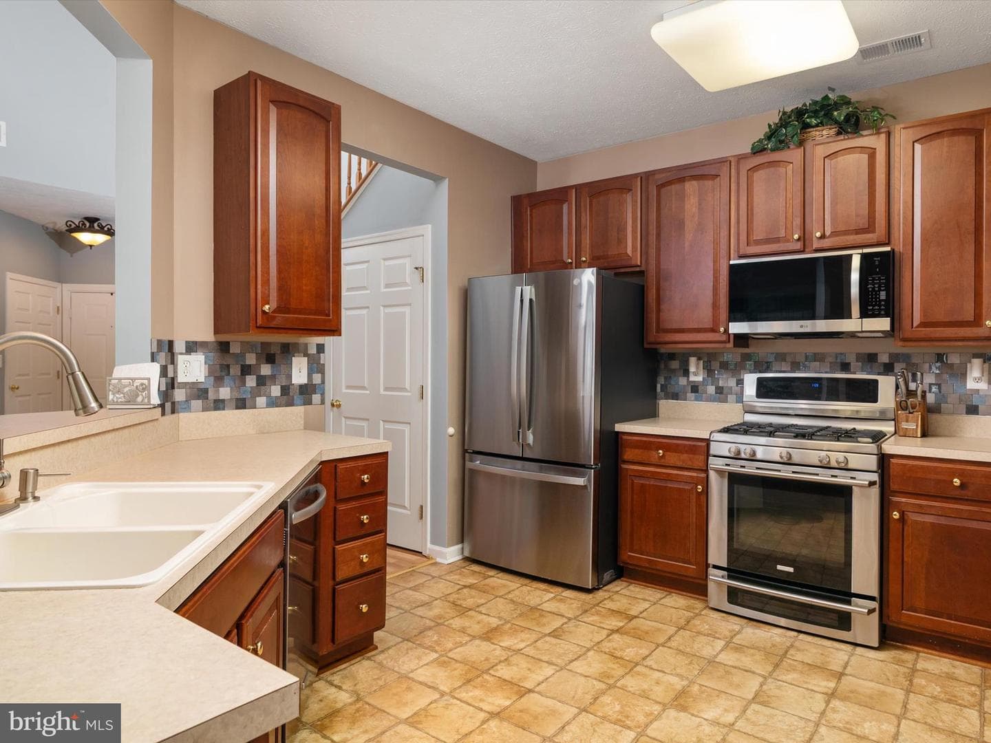 2494 Amber Orchard Court E #302 photo 8