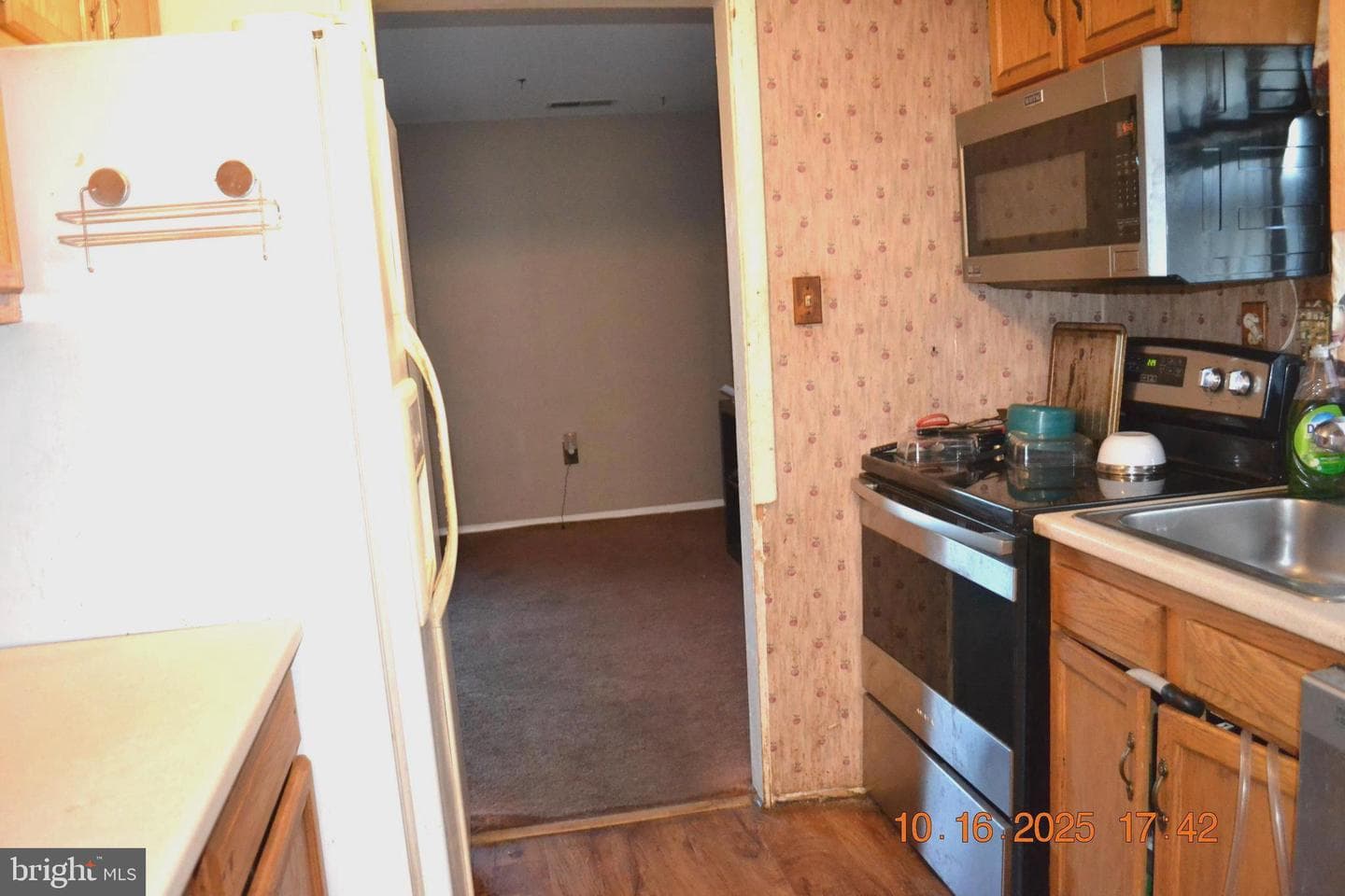 139 Shellcove Road photo 12
