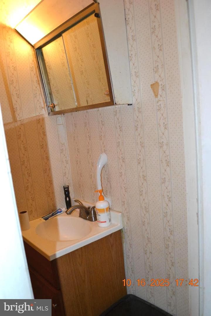 139 Shellcove Road photo 14