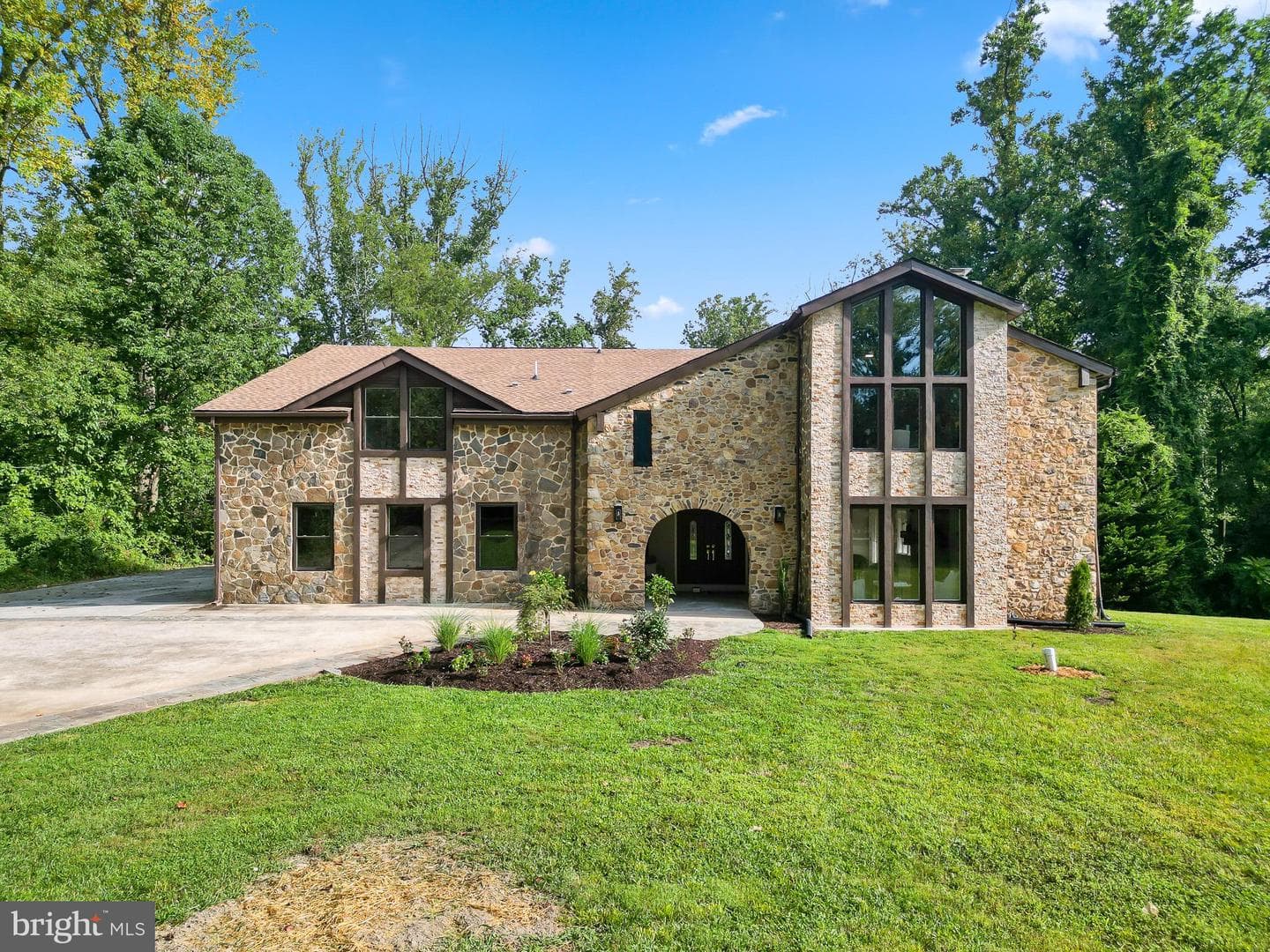 522 Epping Forest Road photo 13