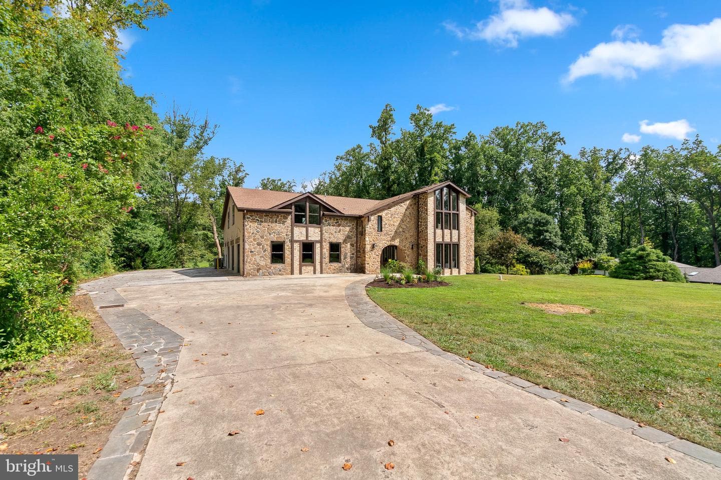 522 Epping Forest Road photo 17