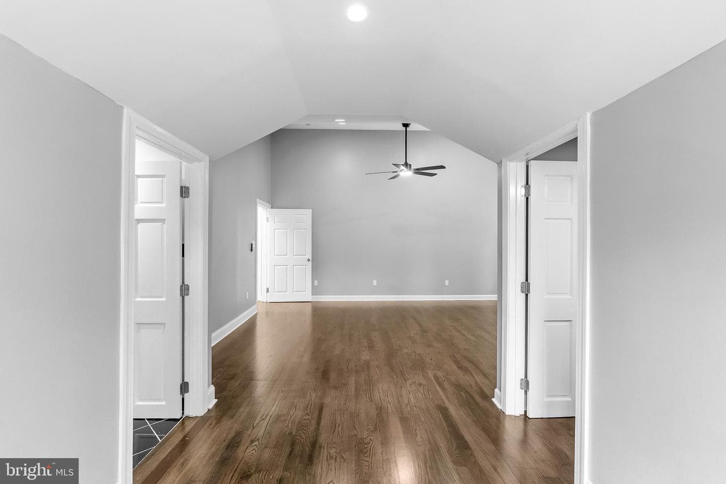 522 Epping Forest Road photo 51
