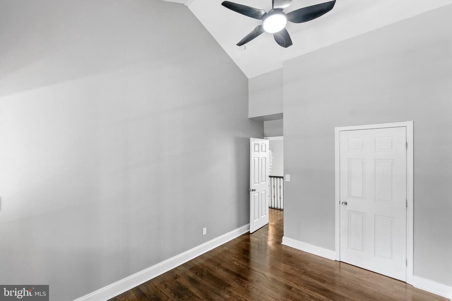 522 Epping Forest Road photo 55