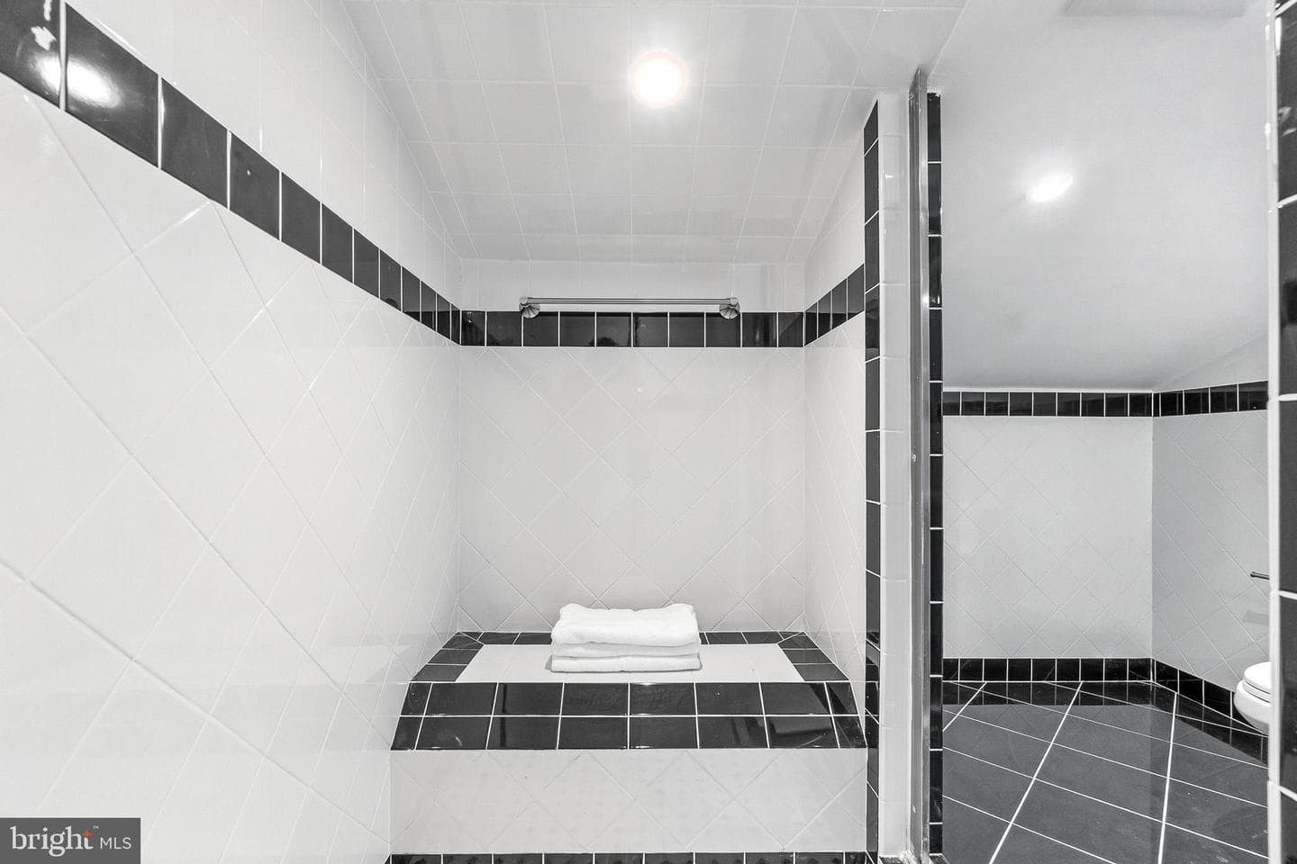 522 Epping Forest Road photo 62