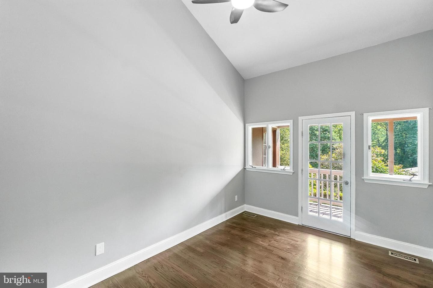 522 Epping Forest Road photo 69