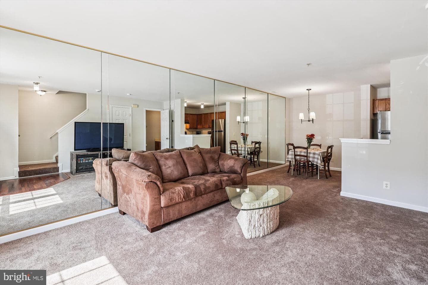 618 Sprite Way photo 3
