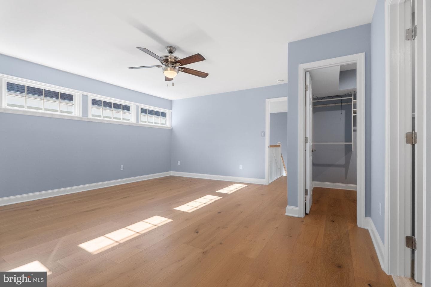 975 Phillips Drive photo 38