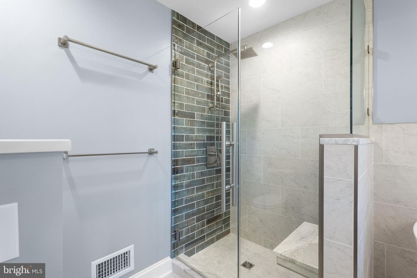 975 Phillips Drive photo 43