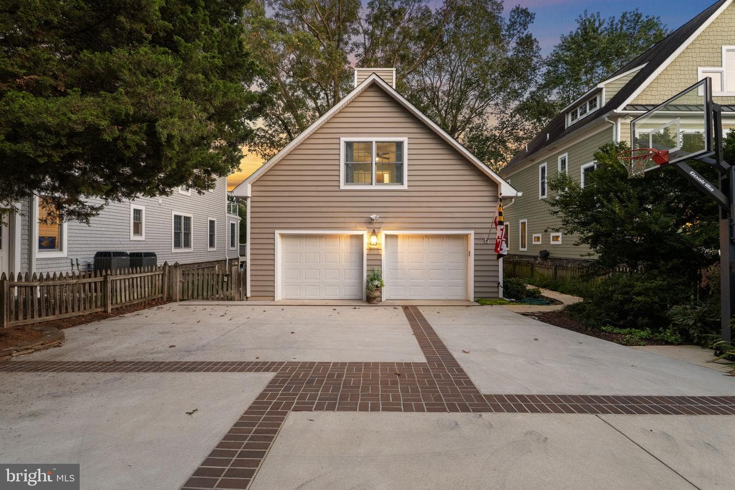 975 Phillips Drive photo 81