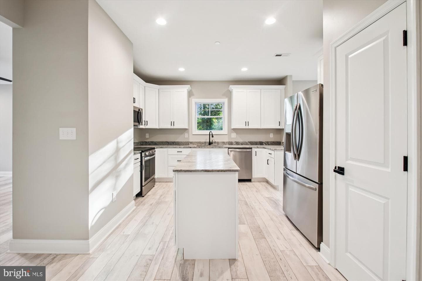 1865 Cedar Drive photo 17