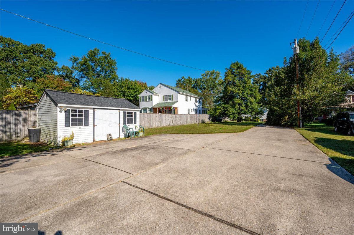 1872 Cedar Road photo 6