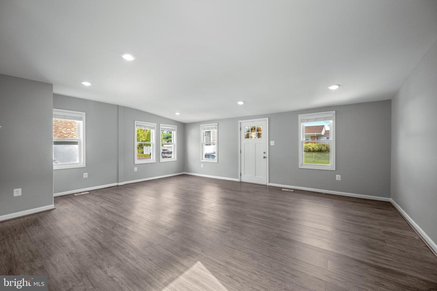 8432 Church Road photo 12