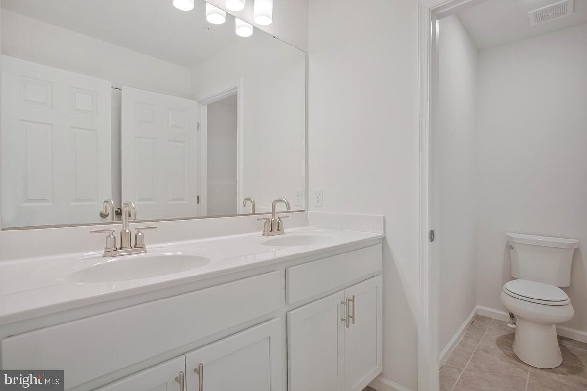 404 Warwick photo 25