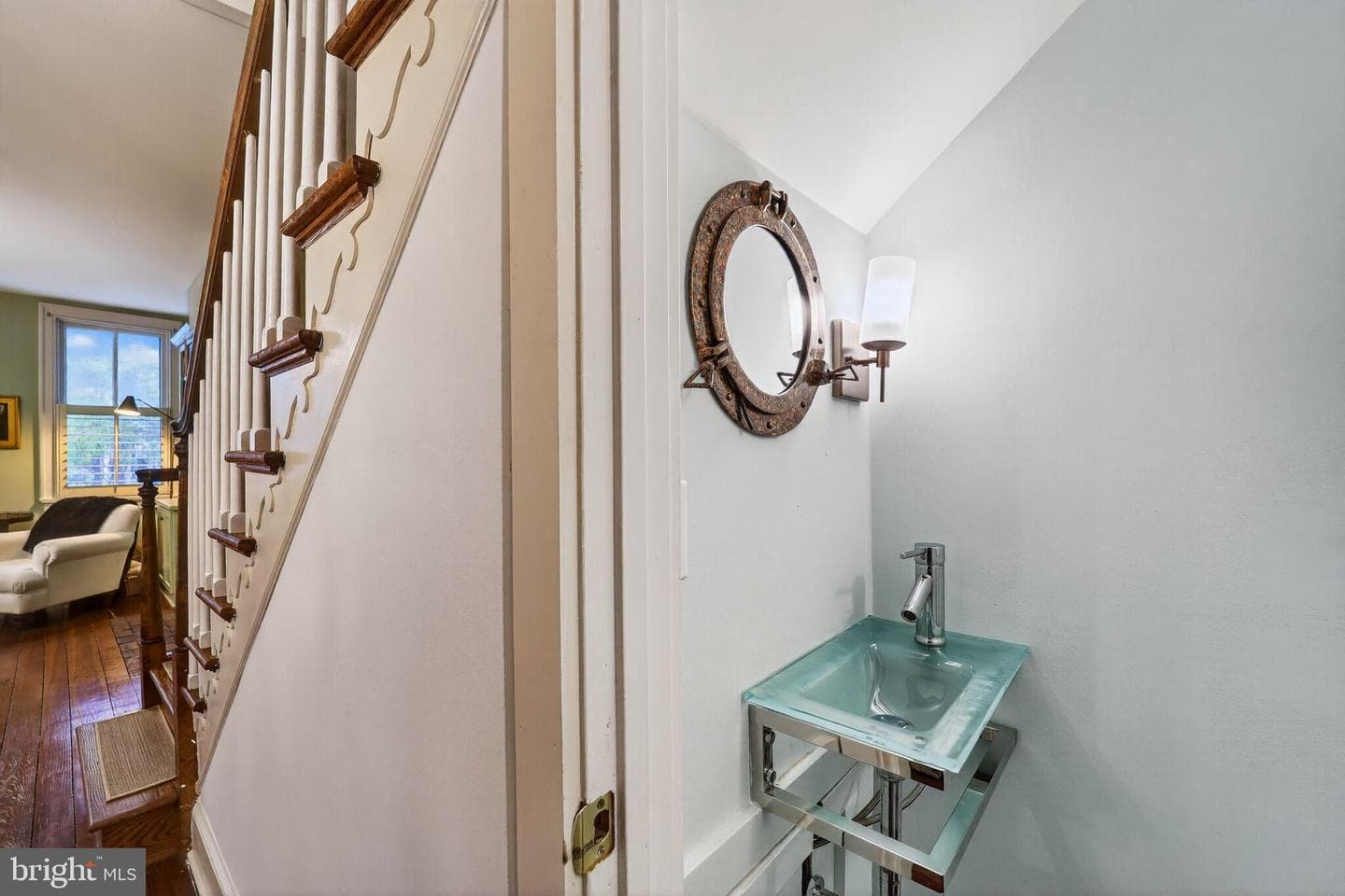 168 Green Street photo 17